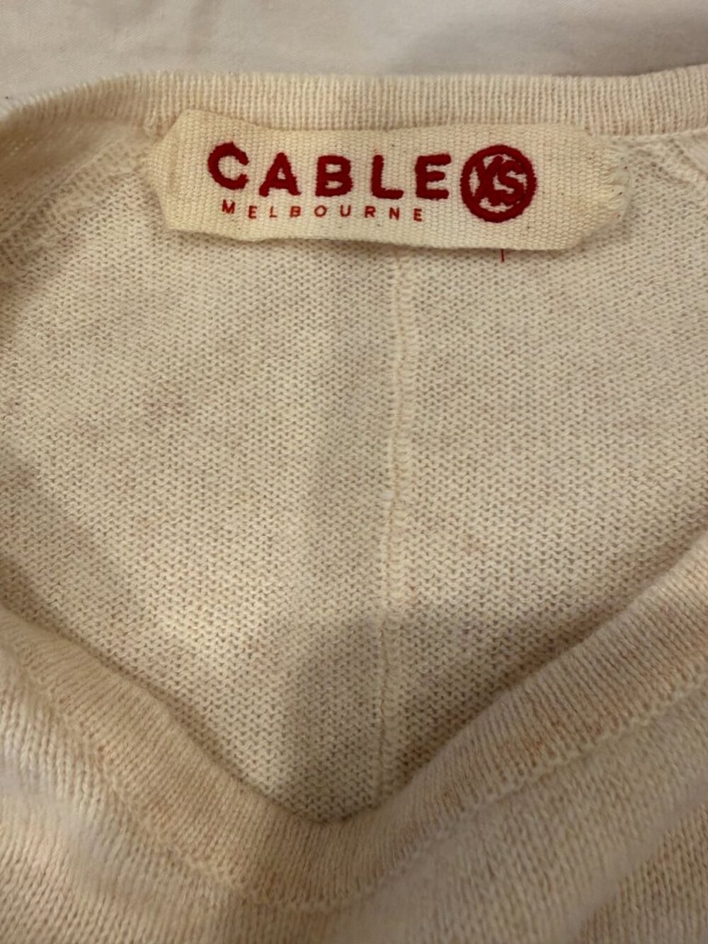 Cable Melbourne Cream 100% Cashmere Crewneck Sweater Size M - Picture 2 of 3